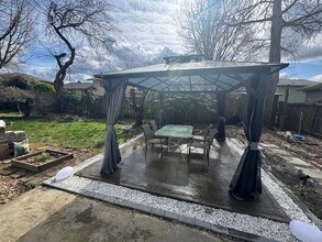 14422 NE Shaver St in Portland, OR - Building Photo - Building Photo