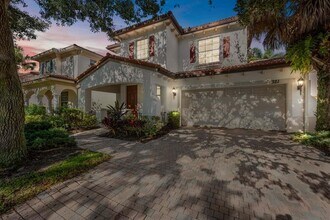 321 September St in Palm Beach Gardens, FL - Building Photo - Building Photo