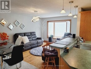 1127 Bleiler St in Cambridge, ON - Building Photo - Building Photo