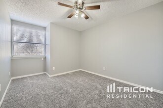 2112 Churchill Downs Dr in Arlington, TX - Building Photo - Building Photo
