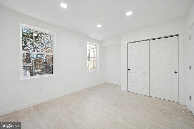 52 N 51st St in Philadelphia, PA - Building Photo - Building Photo