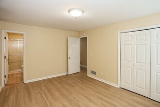 3165 Laura Ln in Douglasville, GA - Building Photo - Building Photo