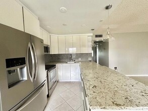 338 Fanshaw I in Boca Raton, FL - Building Photo - Building Photo