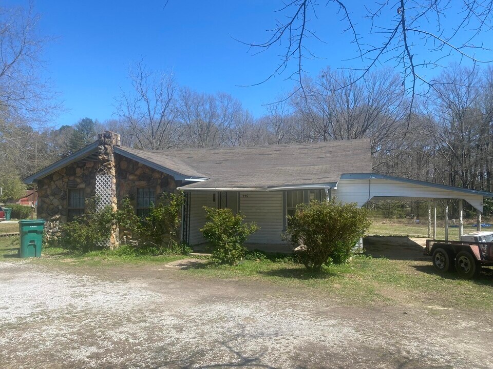 446 S Feemster Lake Rd in Tupelo, MS - Building Photo