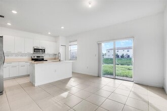 12609 NW 23rd Pl in Miami Shores, FL - Building Photo - Building Photo