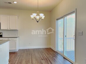 130 Alaina Ct in Mooresville, NC - Foto de edificio - Building Photo