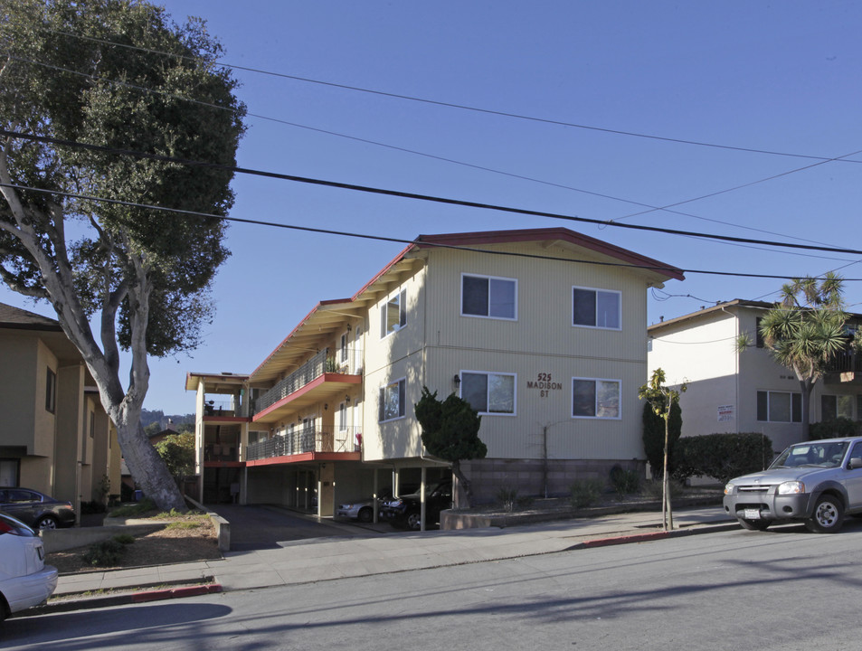 525 Madison St in Monterey, CA - Foto de edificio