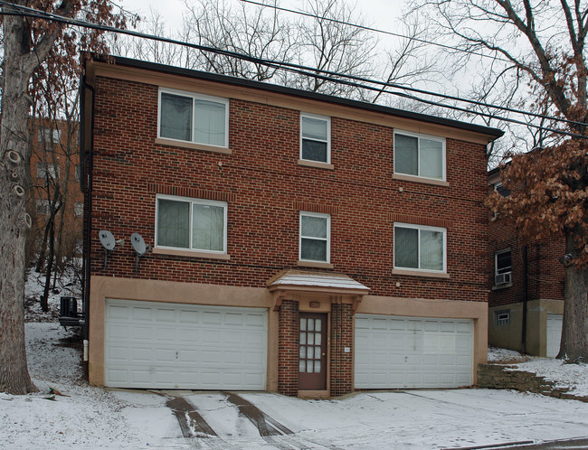 2984 W McMicken Ave in Cincinnati, OH - Building Photo - Building Photo