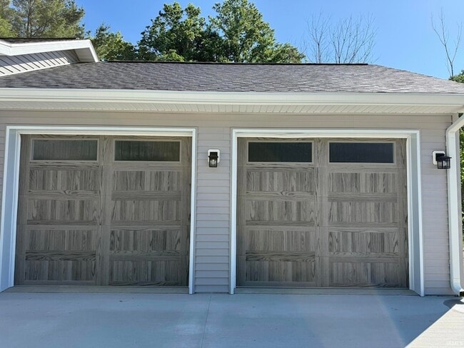 3417 S Knightridge Rd in Bloomington, IN - Building Photo - Building Photo