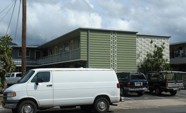 2118 Algaroba St in Honolulu, HI - Building Photo - Building Photo