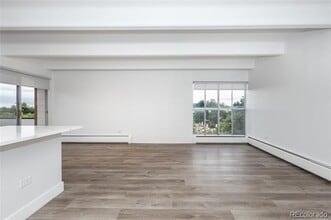 1177 York St in Denver, CO - Building Photo - Building Photo