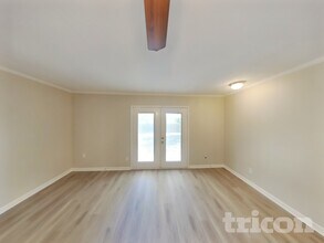 413 S Willow St in Mansfield, TX - Building Photo - Building Photo