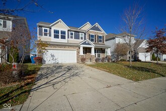 5764 Bluff View Ln in Whitestown, IN - Building Photo - Building Photo