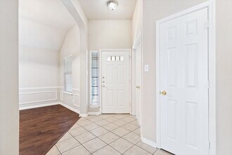 1318 Coronado Blvd in Universal City, TX - Building Photo - Building Photo