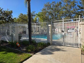 15437 Braun Ct in Moorpark, CA - Building Photo - Building Photo