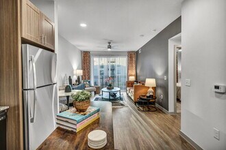 Lantana at Round Rock in Round Rock, TX - Building Photo - Building Photo