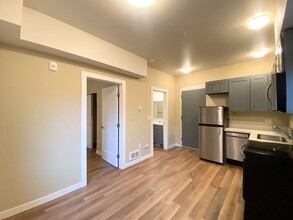 3715 E McKinley Ave in Tacoma, WA - Building Photo - Interior Photo