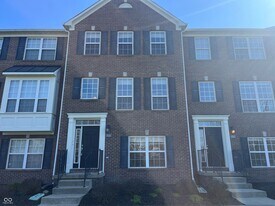 9014 Mercer Dr in Fishers, IN - Building Photo