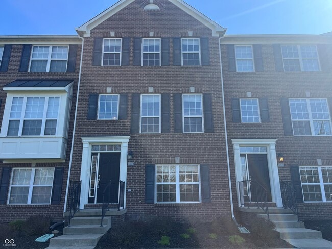 property at 9014 Mercer Dr