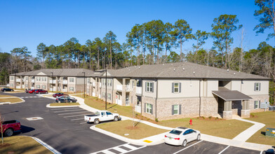 Arbours at Satsuma in Satsuma, AL - Building Photo - Building Photo