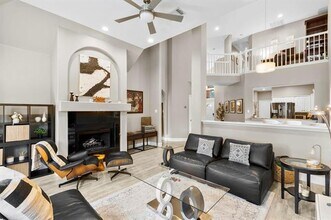 4008 Sherry Ln in Addison, TX - Building Photo - Building Photo