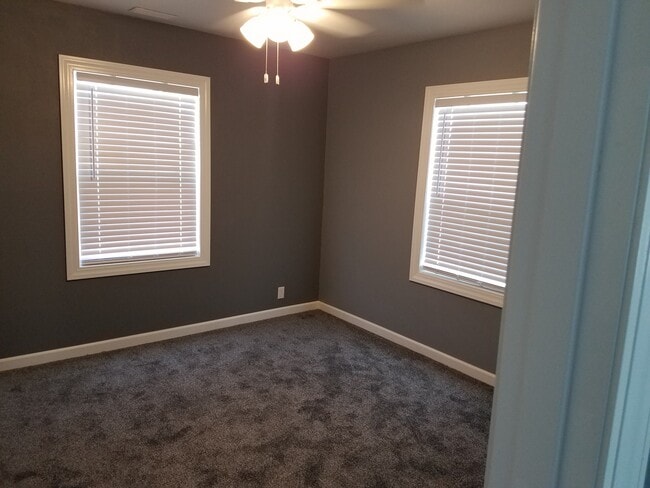 321 E Kinkaid St in Wichita, KS - Building Photo - Building Photo