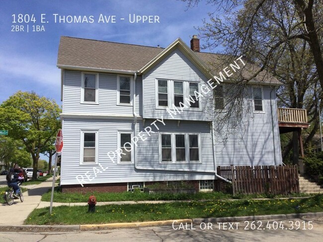 1804 E Thomas Ave in Milwaukee, WI - Building Photo - Building Photo