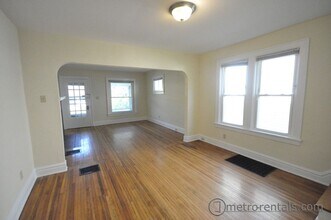 2682-2684-2684 Hibbert Ave in Columbus, OH - Building Photo - Building Photo