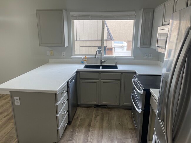1564 N 250 W in Lehi, UT - Building Photo - Building Photo