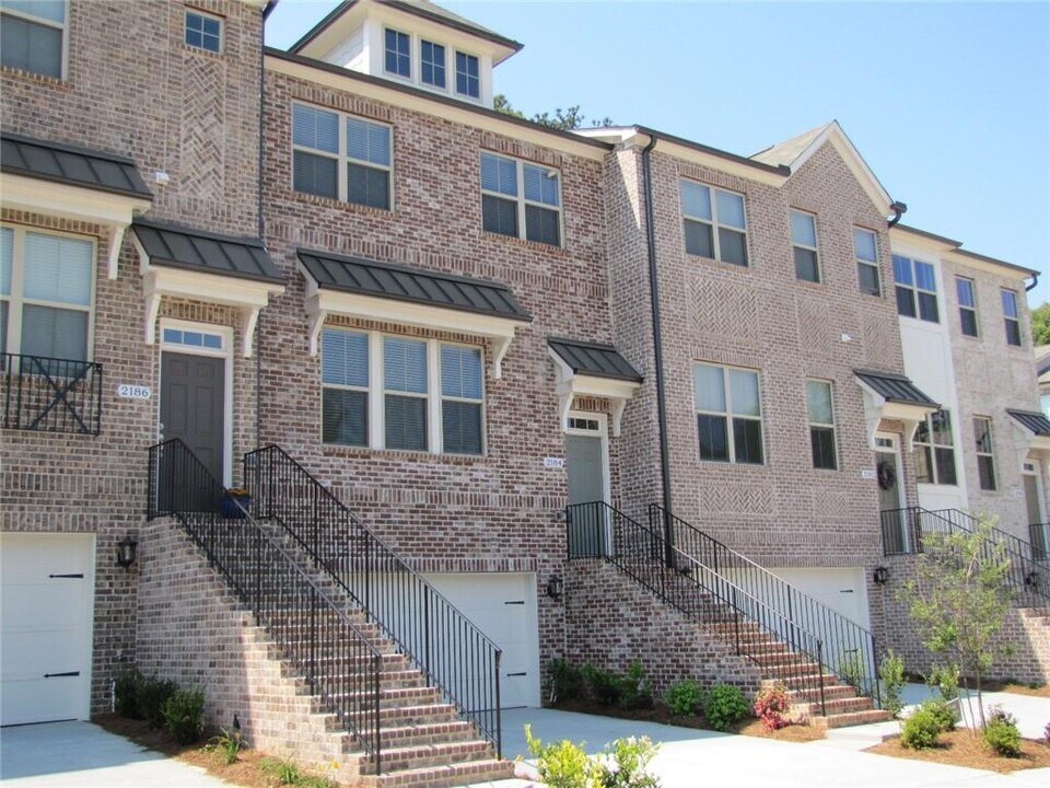 2184 Haydon Ln in Chamblee, GA - Building Photo