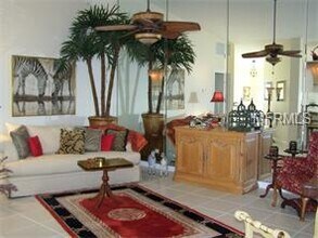 7715 Pesaro Dr in Sarasota, FL - Building Photo - Building Photo