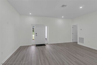 7539 Bernal Dr in Sebring, FL - Building Photo - Building Photo