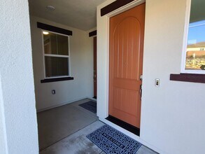 331 Milazzo Ct in El Dorado Hills, CA - Building Photo - Building Photo