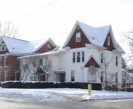 Westside Village Apartments in State College, PA - Building Photo - Building Photo