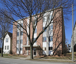 Strack II in Milwaukee, WI - Building Photo - Building Photo