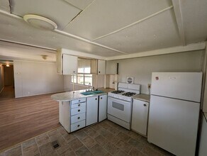 1295 Edith St in Batesville, AR - Building Photo - Building Photo