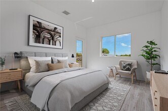 305 NW 30th Ave in Pompano Beach, FL - Building Photo - Building Photo