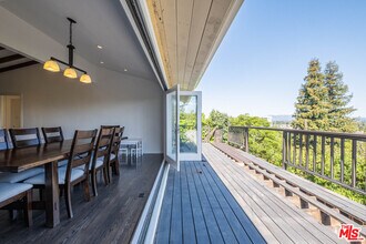 14563 Round Valley Dr in Los Angeles, CA - Building Photo - Building Photo