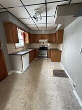 40 B St in Niagara Falls, NY - Building Photo - Building Photo