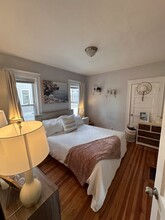 876 Adams St, Unit #1 in Boston, MA - Building Photo - Building Photo