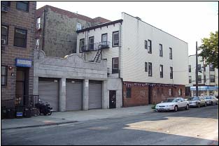 37 Driggs Ave in Brooklyn, NY - Building Photo - Building Photo