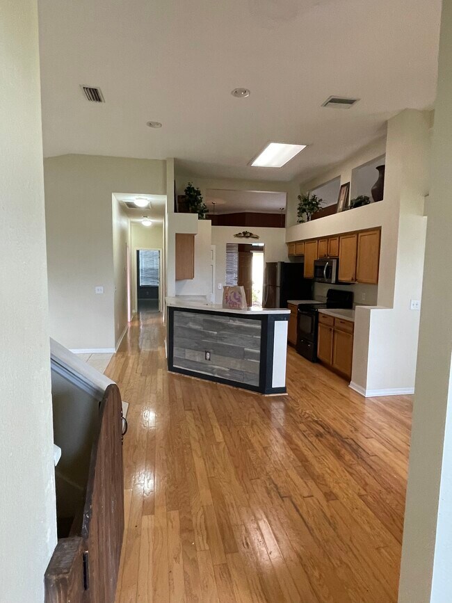 11605 Grove Arcade Dr in Riverview, FL - Building Photo - Building Photo