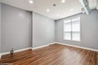 6649 S Greenwood Ave in Chicago, IL - Building Photo - Building Photo