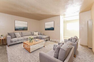 2236 NW 22nd St in Oklahoma City, OK - Building Photo - Building Photo