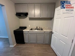 1001 W 33rd St in Little Rock, AR - Building Photo - Building Photo