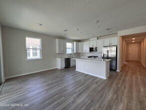 938 Rooster Holw Way in Middleburg, FL - Building Photo - Building Photo