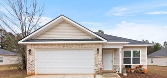 105 Tahoma Dr in Perry, GA - Building Photo