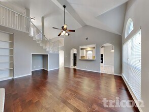 1533 Mill Creek Dr in Desoto, TX - Foto de edificio - Building Photo