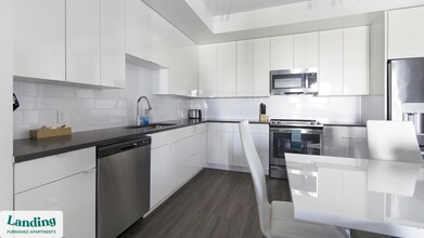 4950 W Prescott St in Tampa, FL - Building Photo - Building Photo