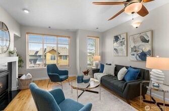 123 Sky Ridge Rd NW in Issaquah, WA - Building Photo - Building Photo